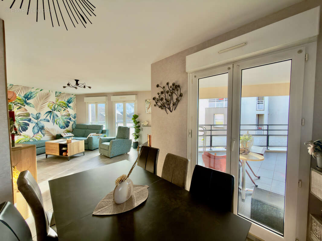 Appartement à MEYTHET