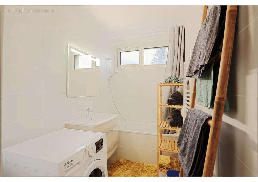 Appartement à SAINT-MARTIN-LE-VINOUX