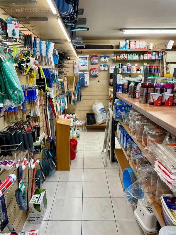 Photo 3 - Commerce à BANDOL