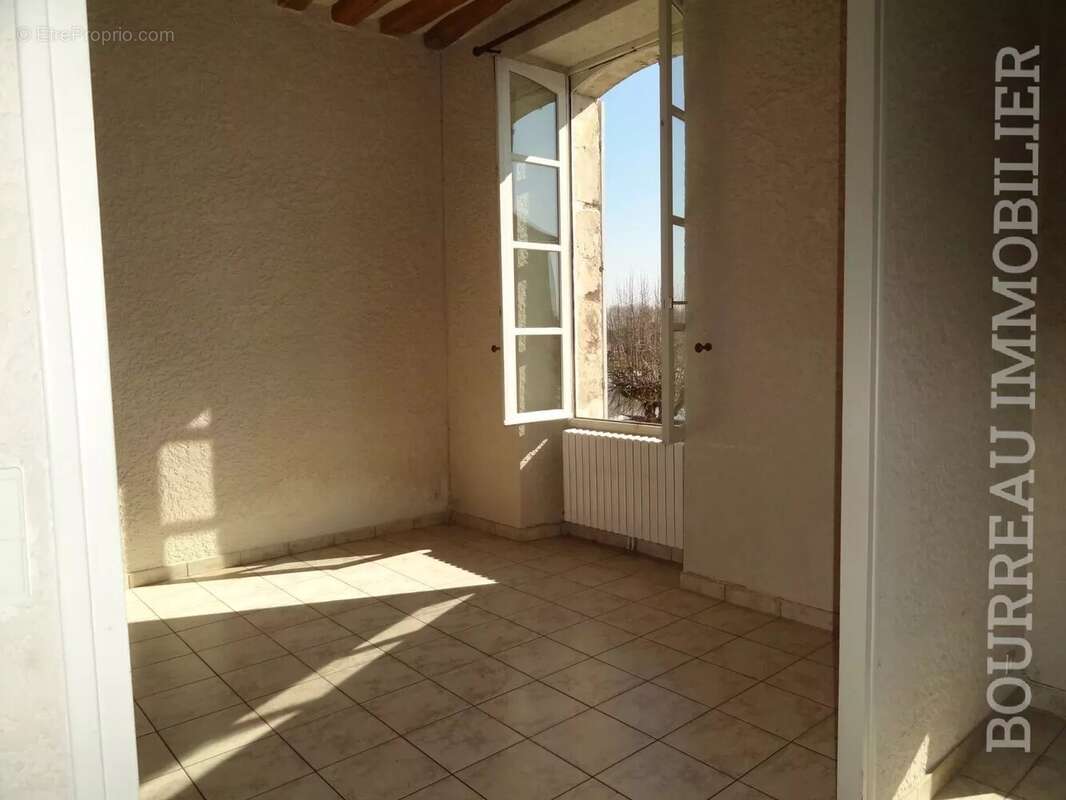 Appartement à JOIGNY