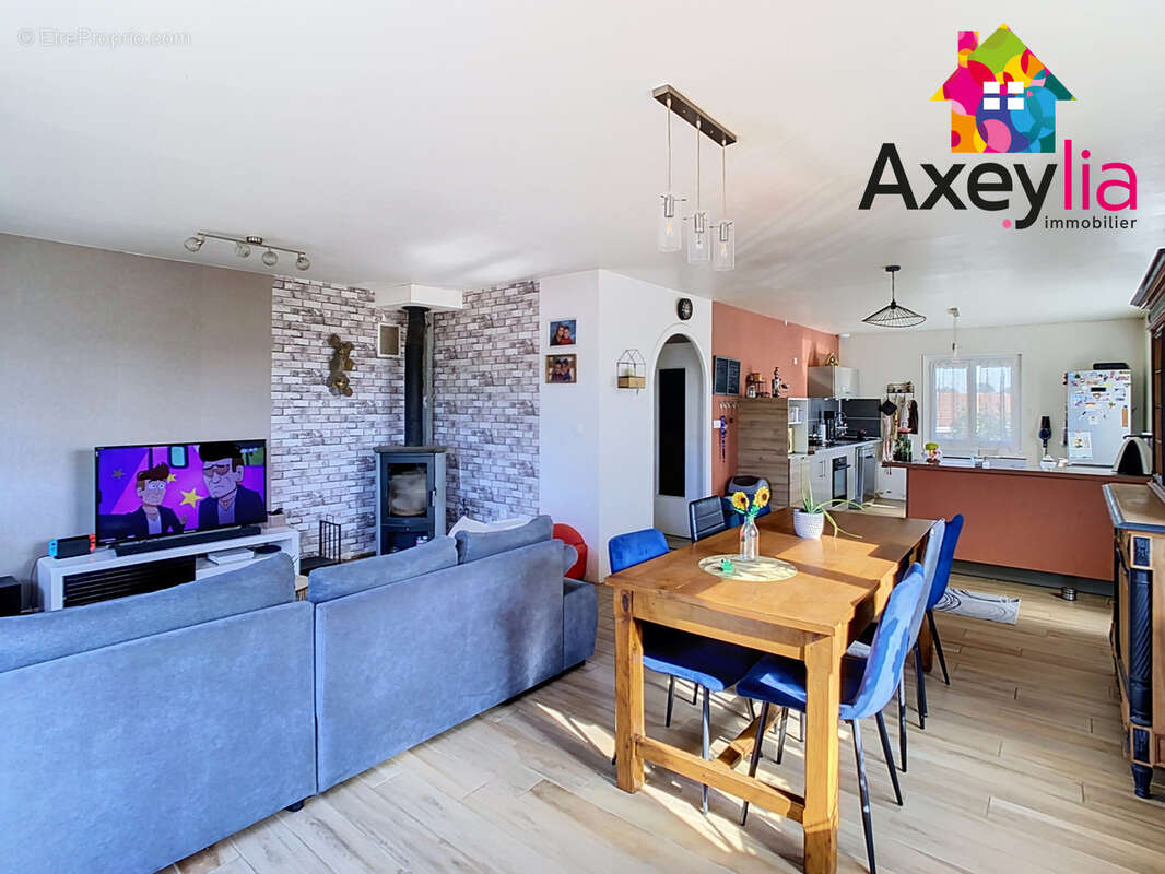 A vendre- ouches-maison 4 chambres - photo 5
