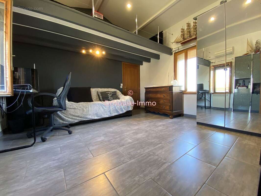 Maison à AIGUES-MORTES