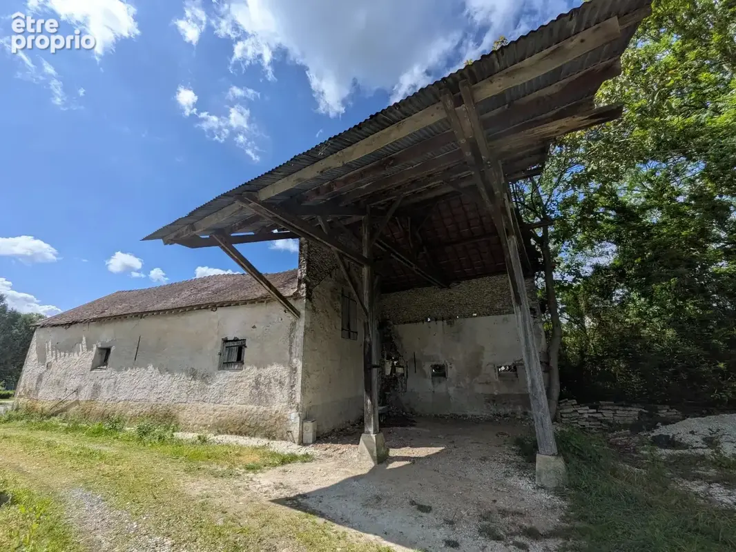 Ref 2257 - Bâtiment à réhabiliter - photo 5