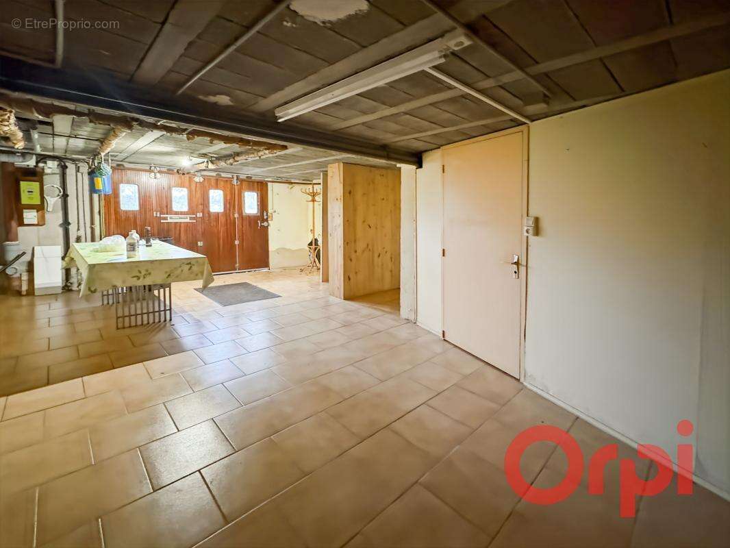 Maison à SAINT-AMAND-MONTROND