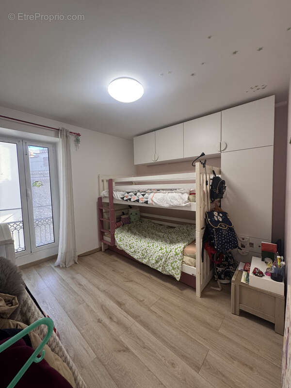 Appartement à LA TURBIE
