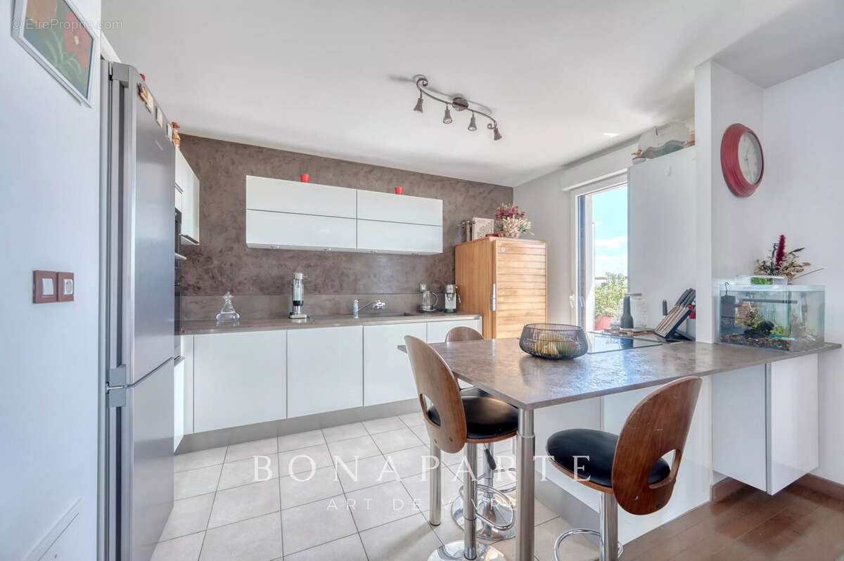 Appartement familial - dernier etage - vue degagee - photo 6