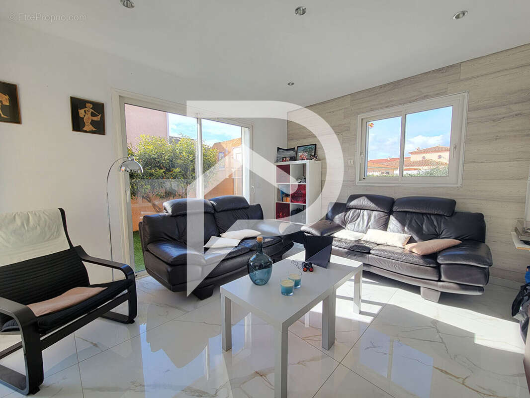 Maison à LATOUR-BAS-ELNE