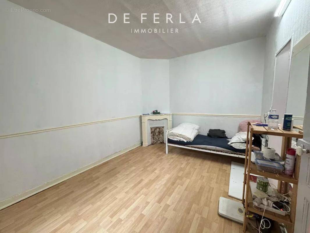 Appartement à PARIS-14E