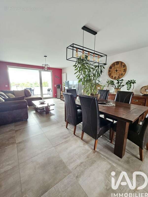 Photo 2 - Appartement à COSNES-ET-ROMAIN
