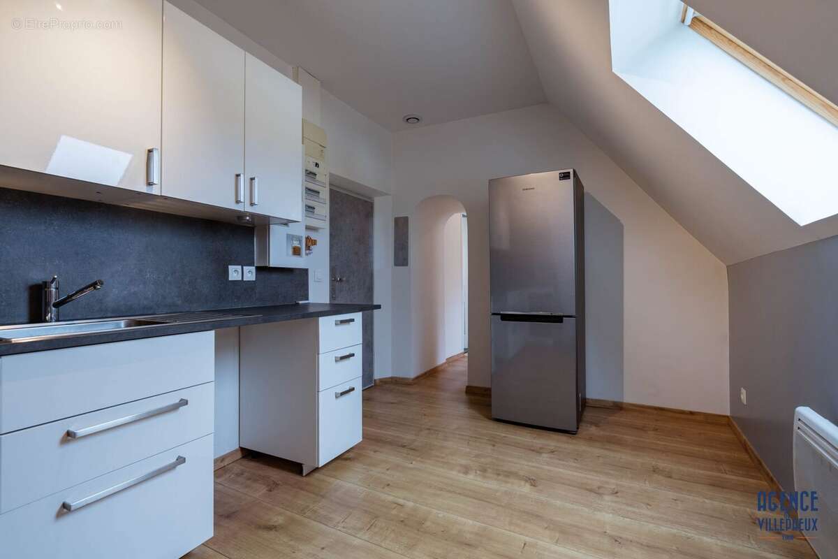 Appartement à VILLEPREUX