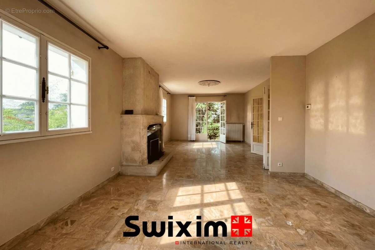 Saint-Aubin-de-Médoc – Maison familiale sur 1 250 m² bordant une zone naturelle - photo 4