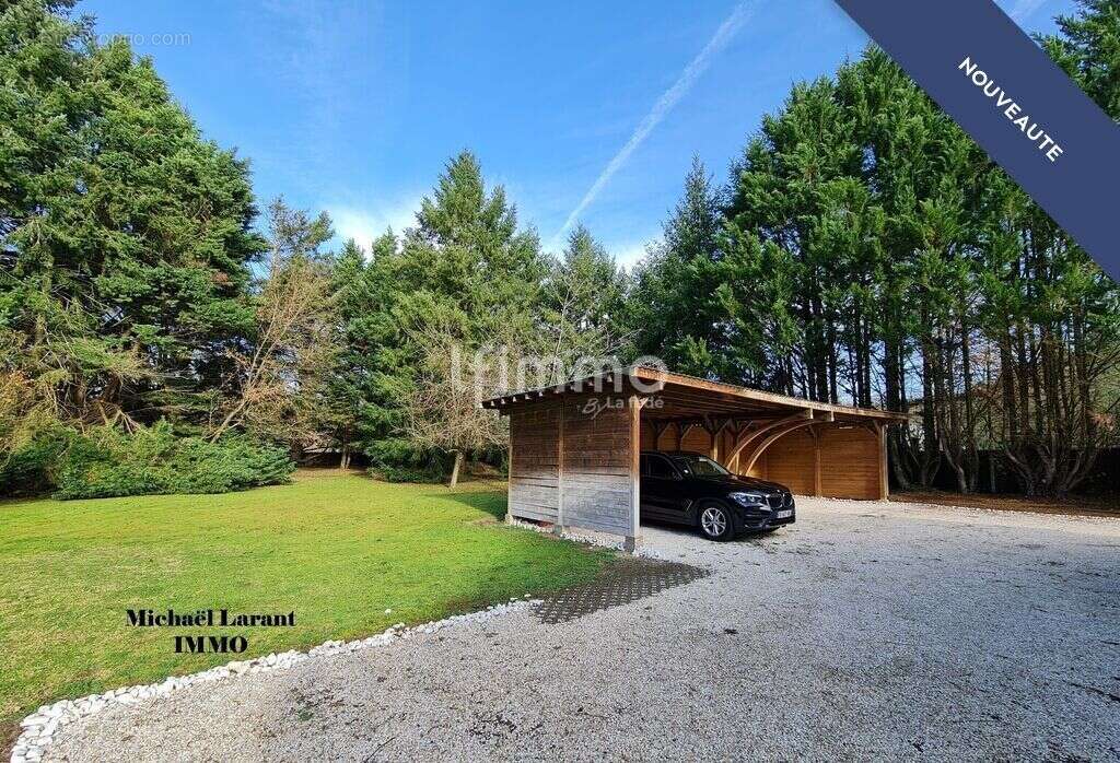 Maison à SAINT-GENEST-D&#039;AMBIERE