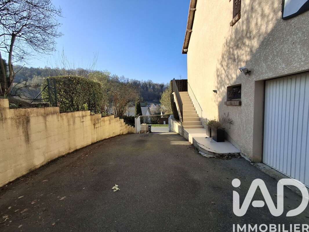 Photo 4 - Maison à SAINT-LEGER-DU-BOURG-DENIS