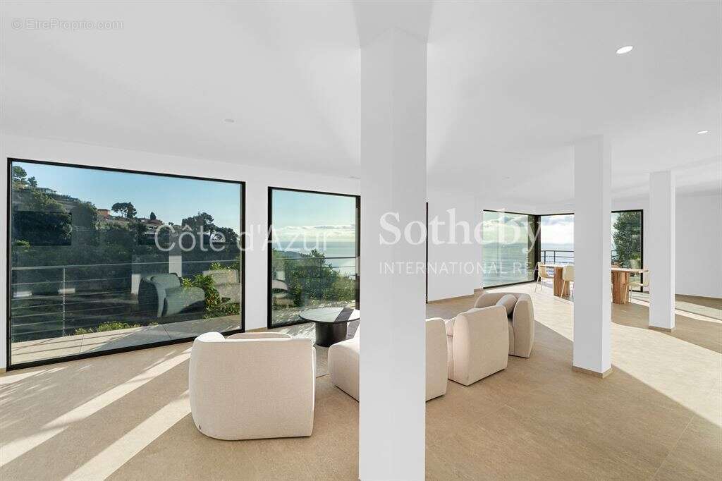 Maison à ROQUEBRUNE-CAP-MARTIN