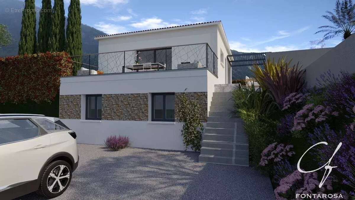 Terrain à ROQUEBRUNE-SUR-ARGENS