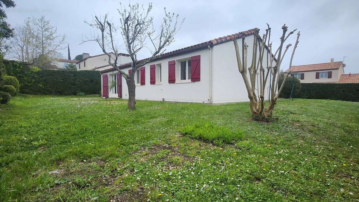 Maison à SAINT-JEAN