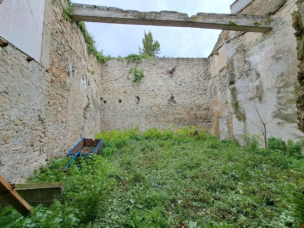 Maison à LABASTIDE-EN-VAL