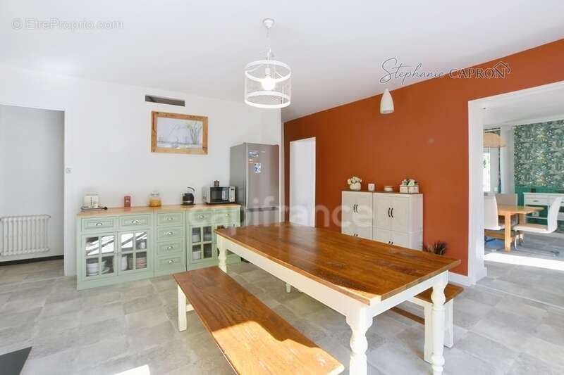 Maison Familiale de 141 m² à Tignieu-Jameyzieu - A découvrir sans attendre ! - photo 3