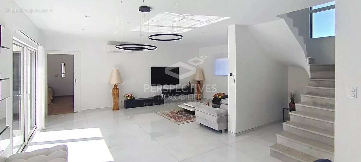 Maison à SAINT-CHAMOND