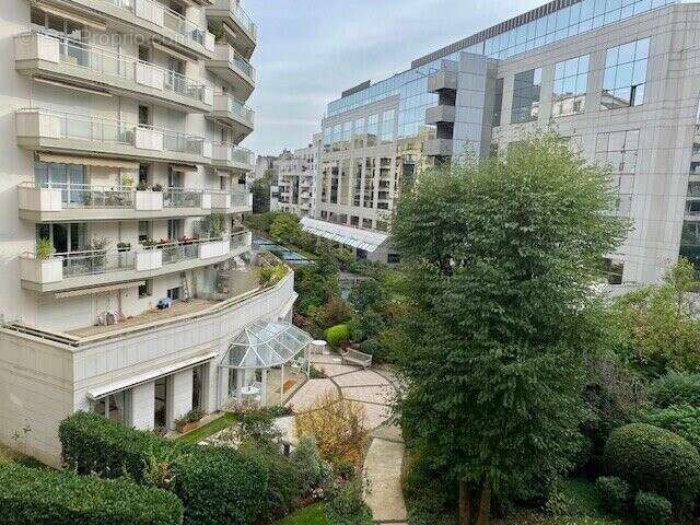 Appartement à BOULOGNE-BILLANCOURT
