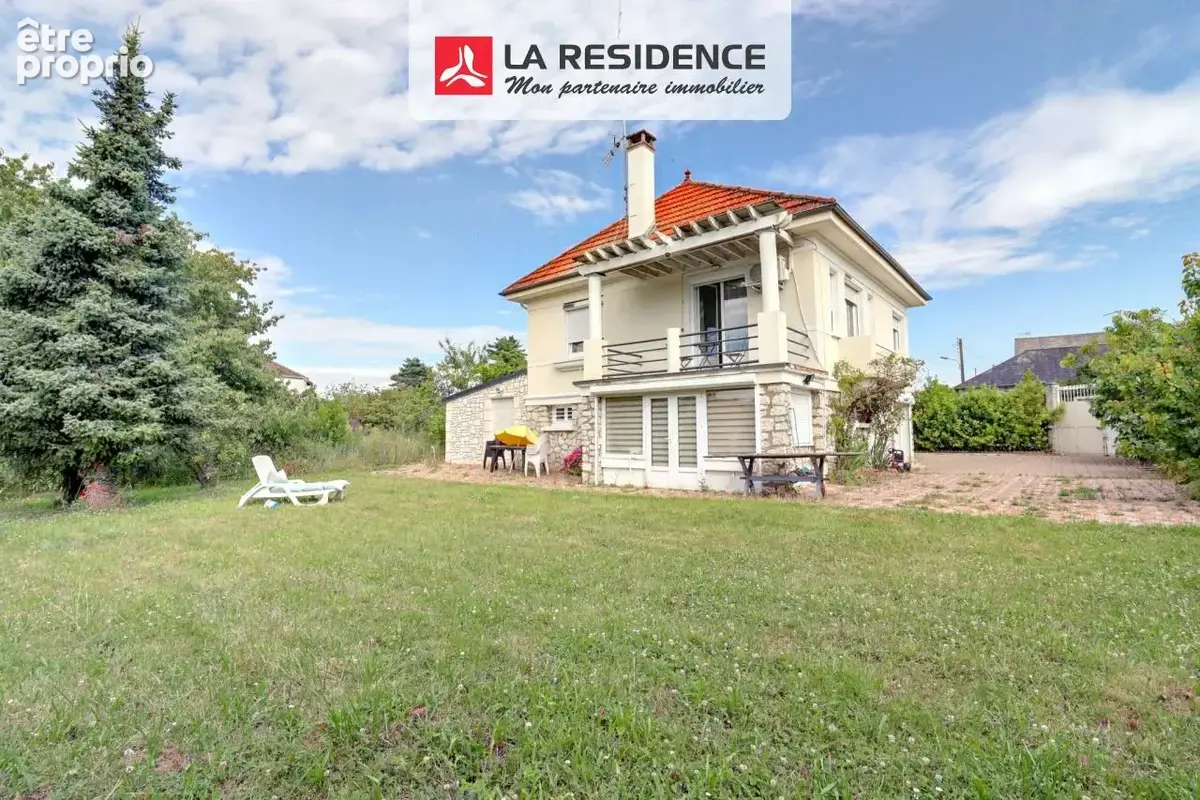 Photo Maison à Blois au prix de 244 000€