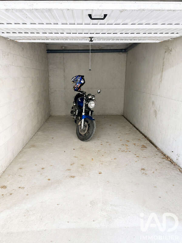 Photo 5 - Parking à CHAMPIGNY-SUR-MARNE