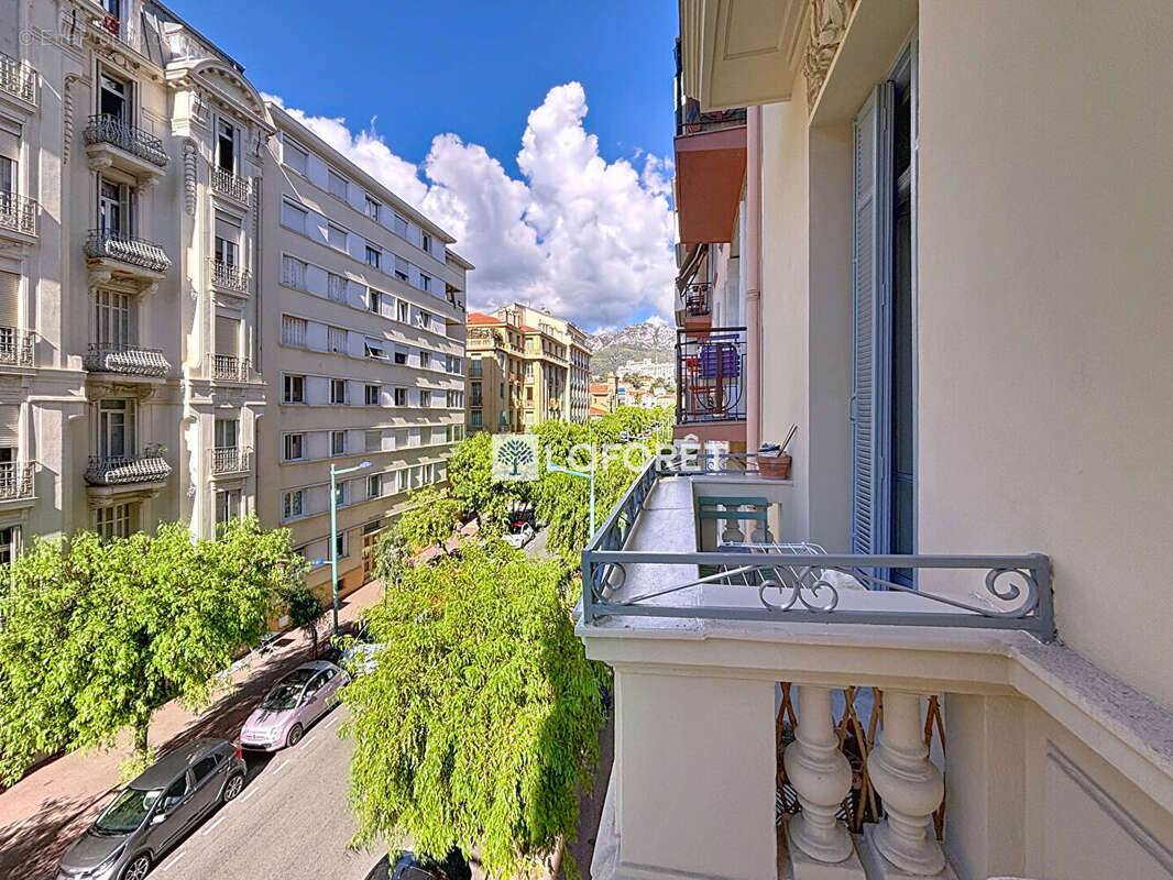 Appartement à MENTON