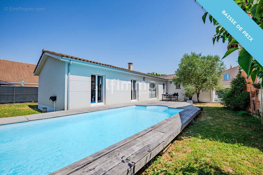 Maison à AMBES