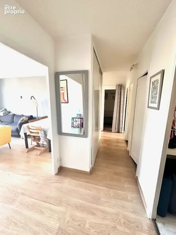 Appartement 65 m² à Buc  - photo 4