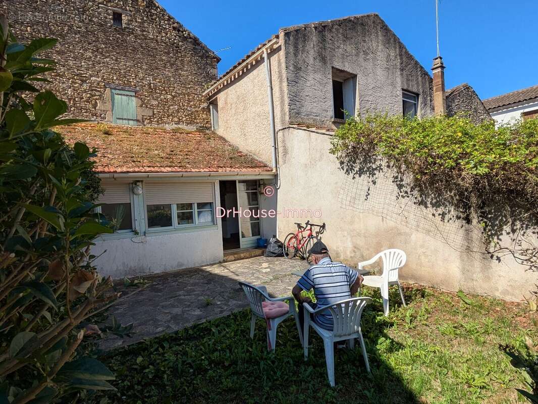 Maison à VILLEFRANCHE-DU-PERIGORD