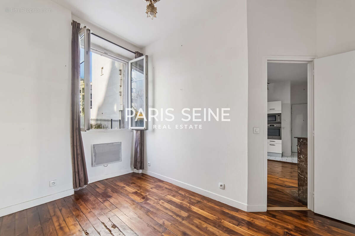 Appartement à LEVALLOIS-PERRET
