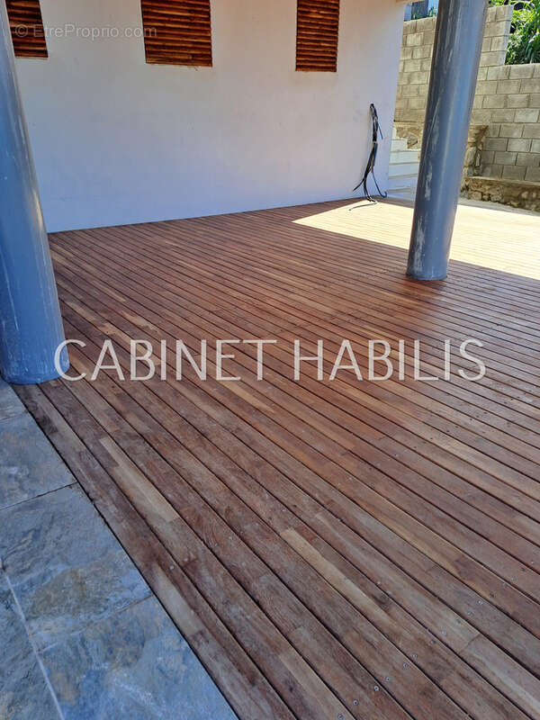 Maison à LES AVIRONS