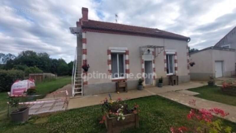 Maison indépendante habitable de suite sur un beau terrain clos !! - photo 9