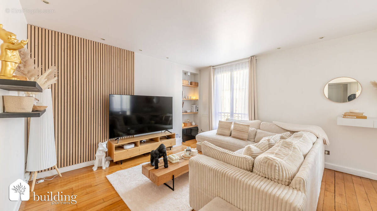 Appartement à LEVALLOIS-PERRET