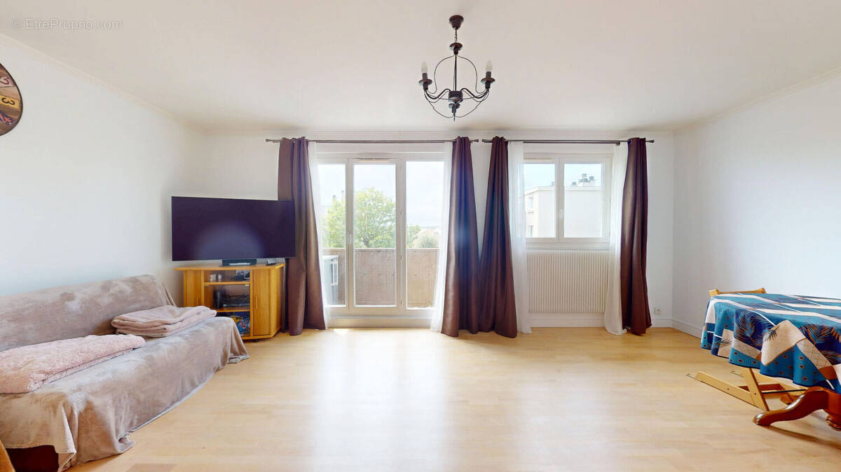 Appartement à BOIS-D'ARCY