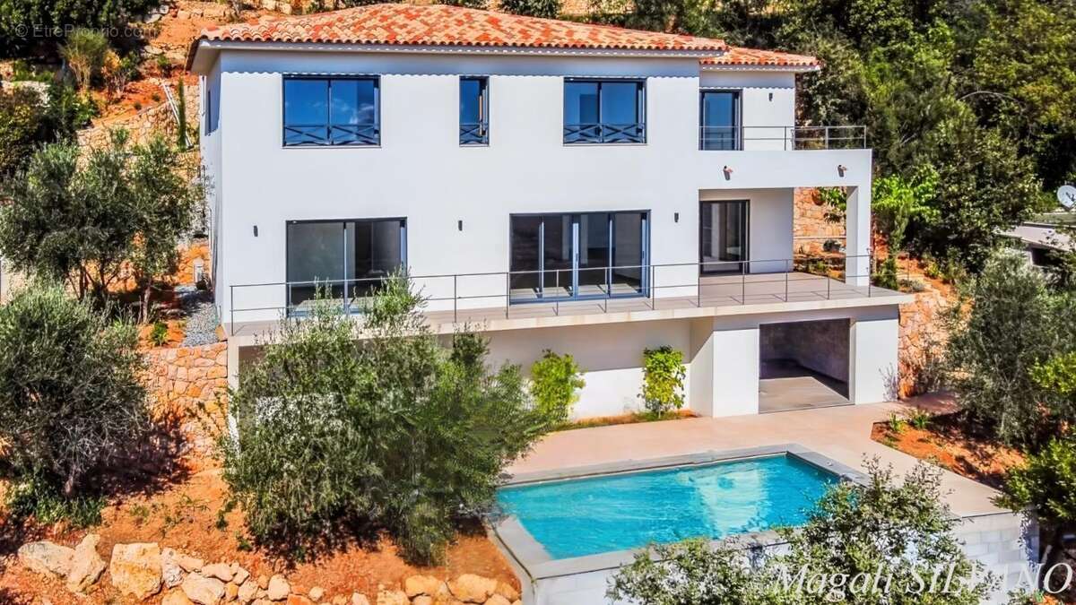 Maison à SPERACEDES