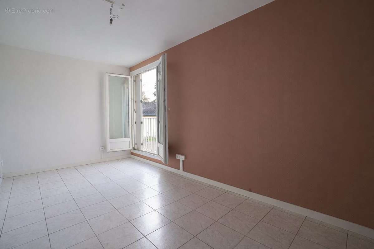 Appartement à LIVRY-GARGAN