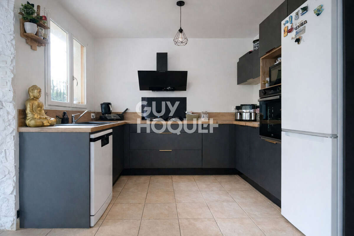 Appartement à HEYRIEUX