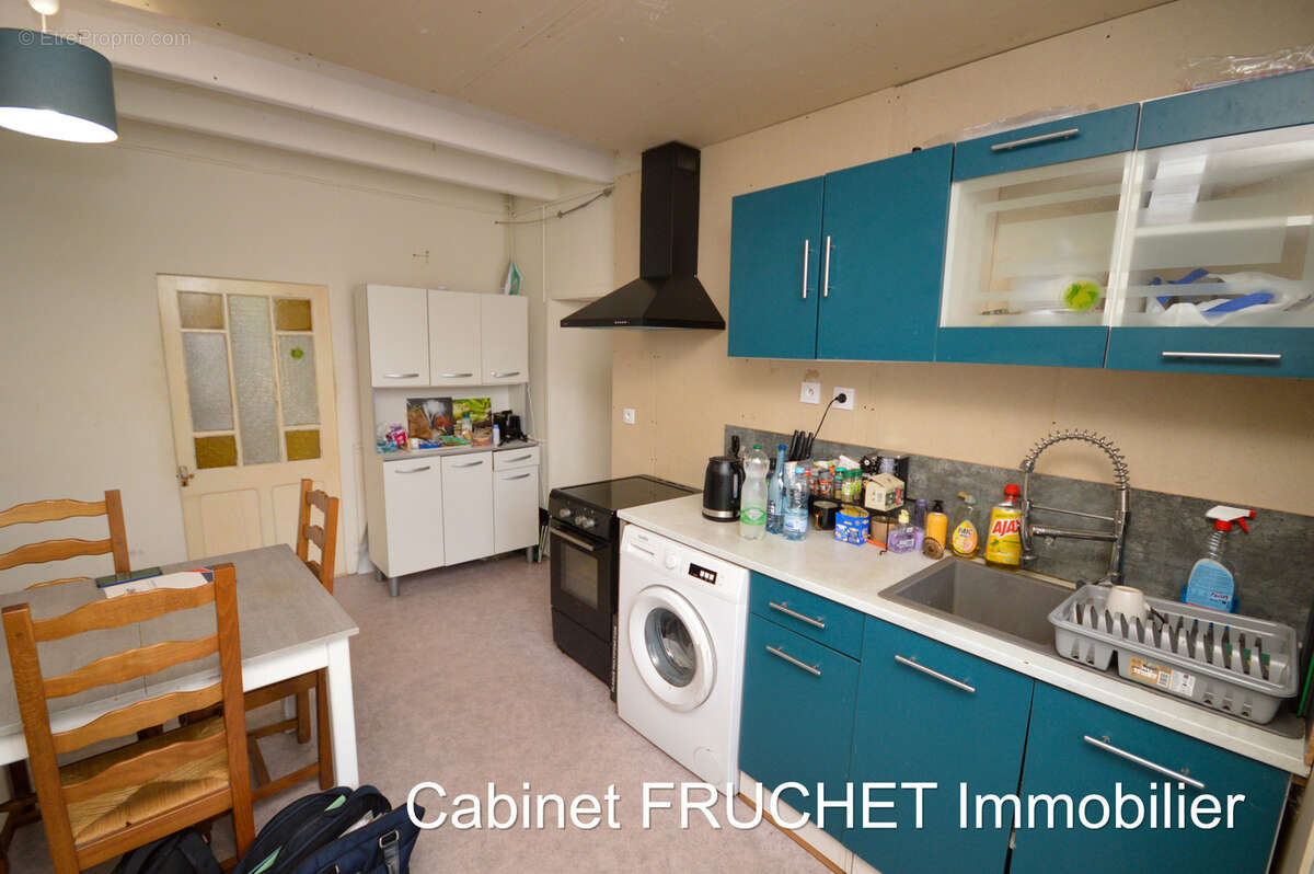 Maison habitable avec beau terrain attenant - photo 3