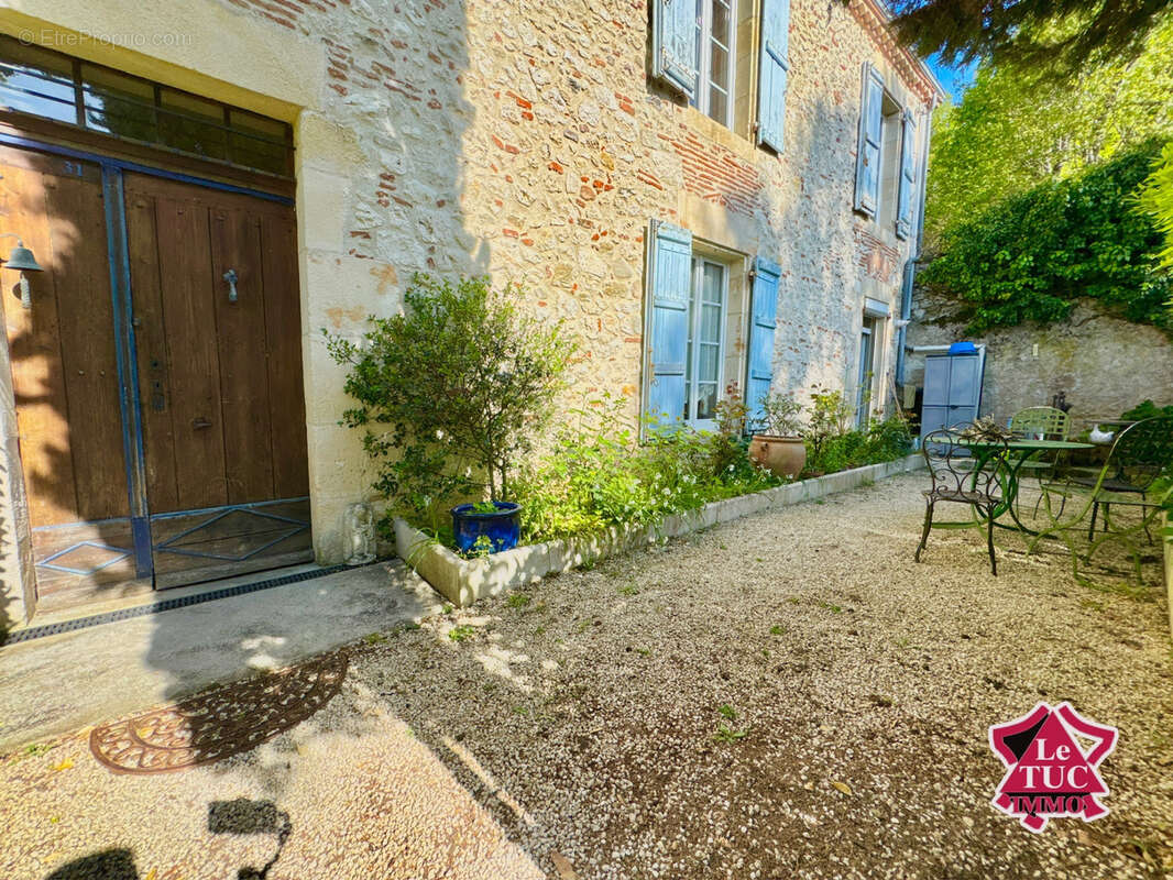 Maison à PENNE-D'AGENAIS