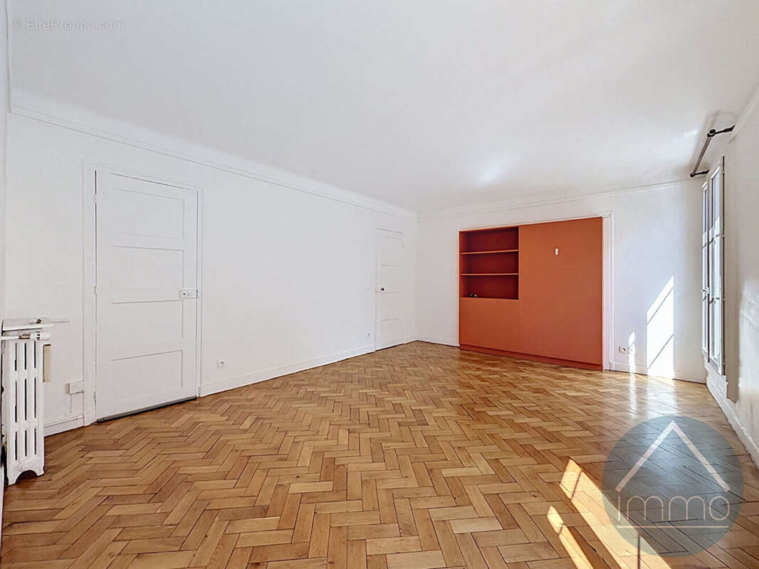 Appartement à ASNIERES-SUR-SEINE