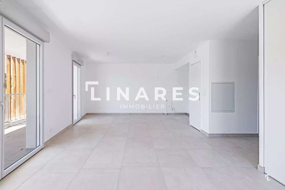 Appartement à MARSEILLE-11E