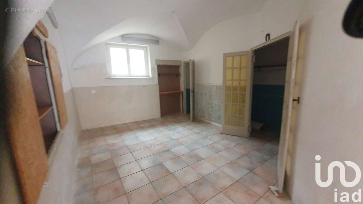 Photo 3 - Maison à LA BASTIDE-DES-JOURDANS