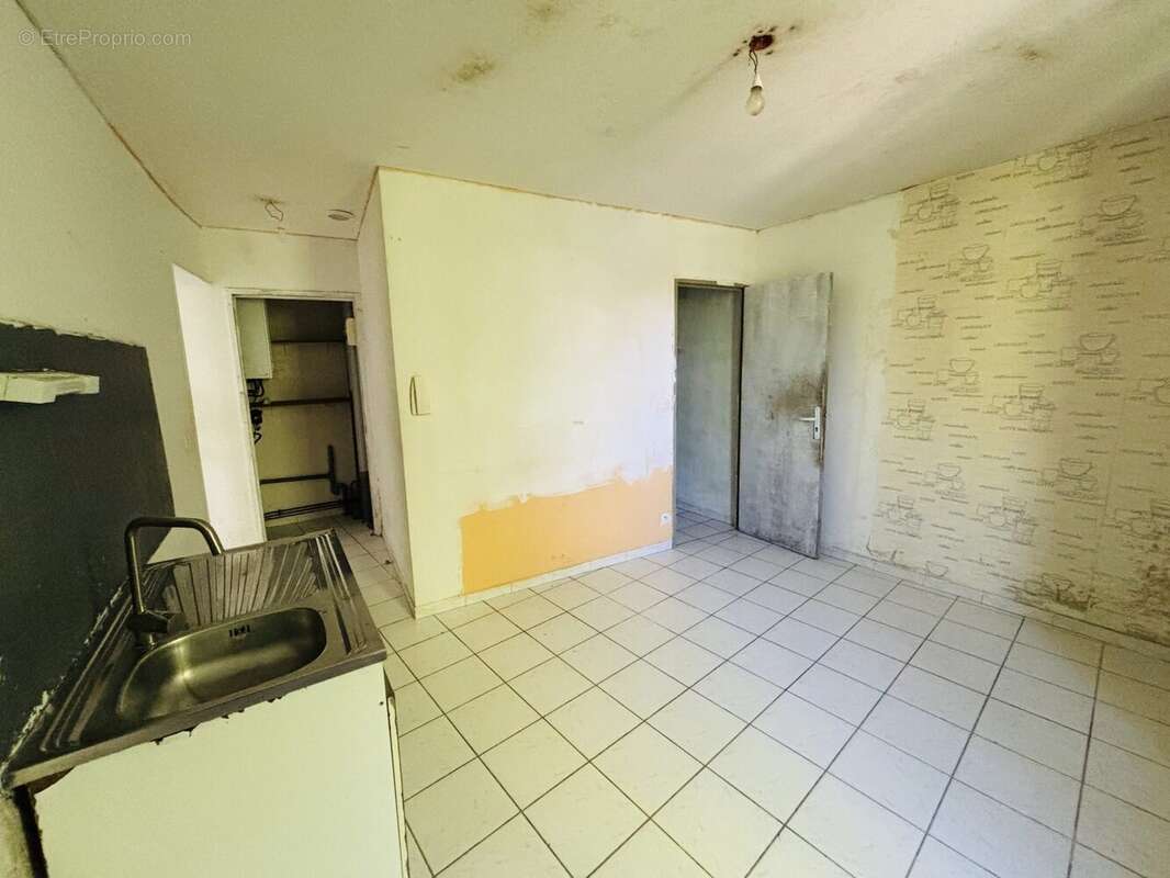 Appartement 90 m² à Saint-Donat-Sur-L'herbasse  - photo 5
