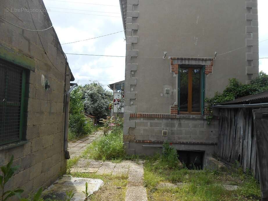 Maison à CHALETTE-SUR-LOING