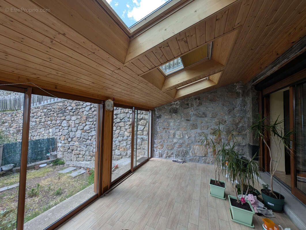 Maison à LALOUVESC