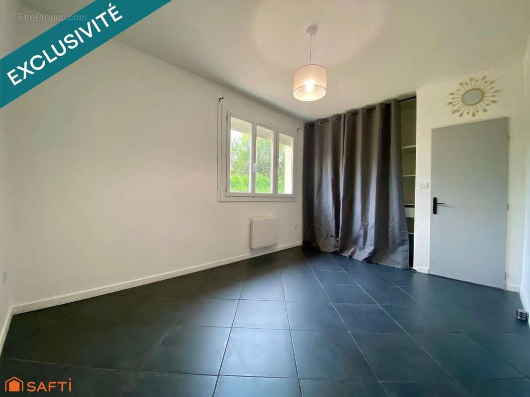 Maison 120 m² à Pinel-Hauterive  - photo 6