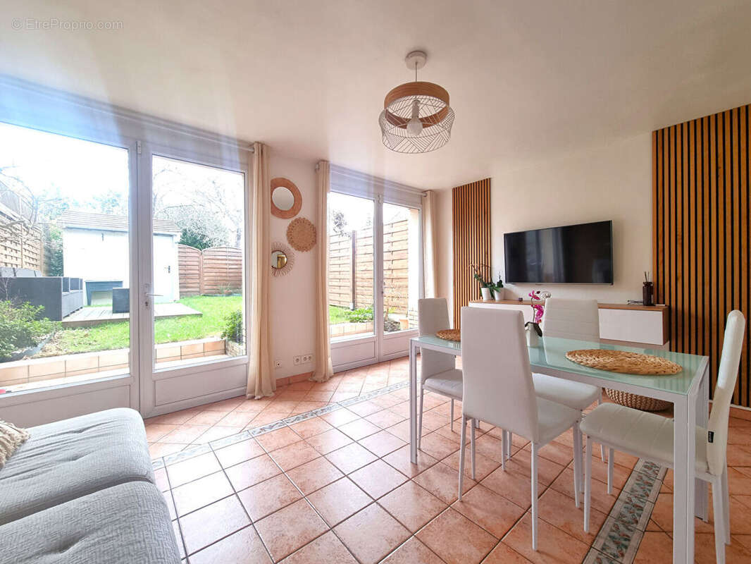 Maison à FONTENAY-SOUS-BOIS