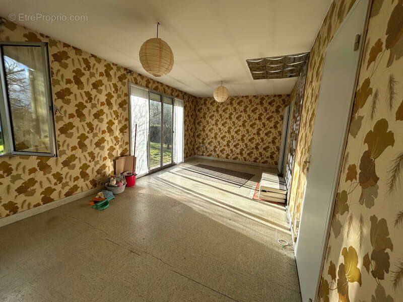 Maison à CHAMPIGNELLES