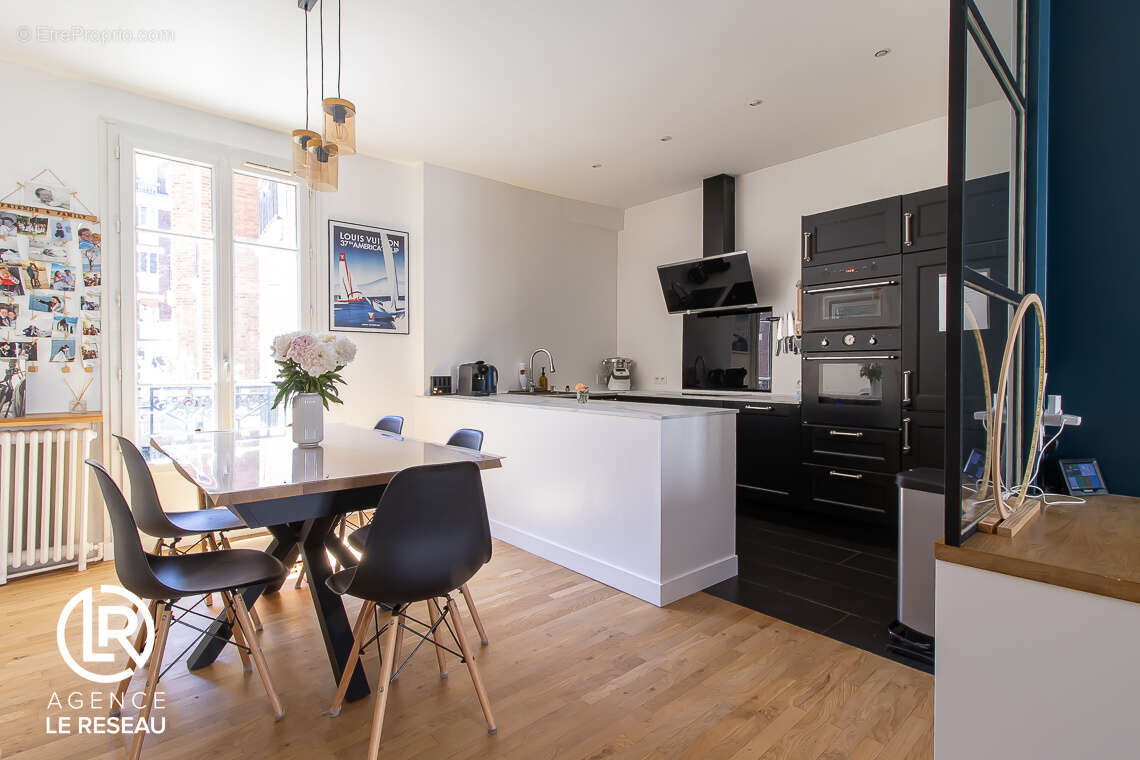 Appartement à ASNIERES-SUR-SEINE